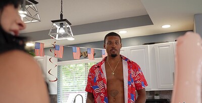 Delilah Dagger in Independence Day FuckFest from