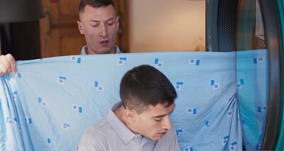 Sienna Day in Double Loading The Laundromat Milf from