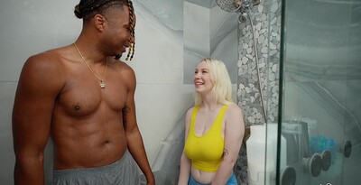 Gigi Sweets in Wet And Wild Stepsister from
