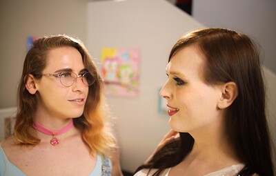Abby Affchen and Roxxie Moth in Erotic Trans Babes Fucking from