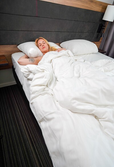 Amy Douxxx and Jason Love in Waking Up Amy Douxxx With Fingers & Cock from