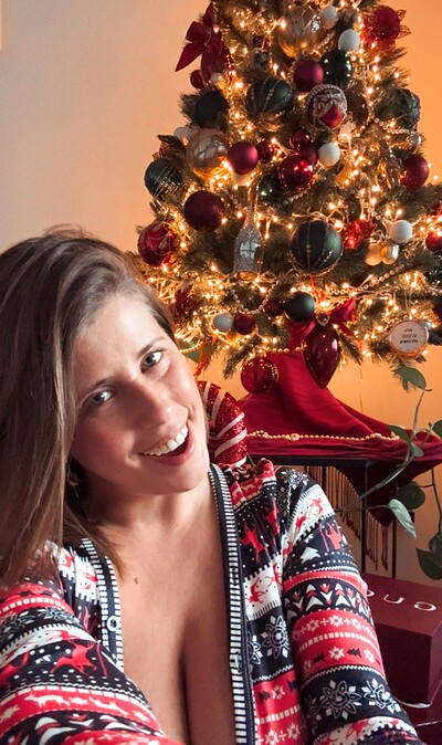 Lady Lyne in Christmas with Lady Lyne from 