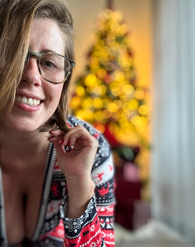 Lady Lyne in Christmas with Lady Lyne from 