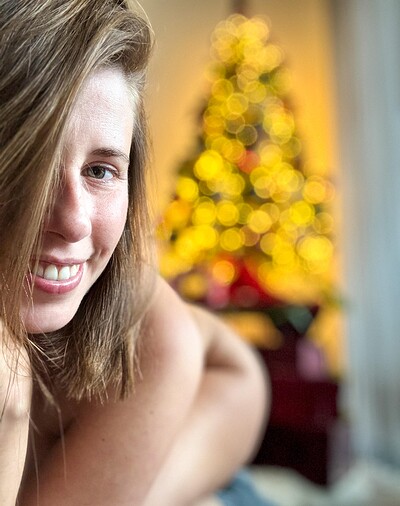 Lady Lyne in Christmas with Lady Lyne from 