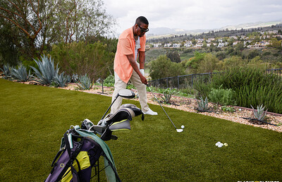 Cubbi Thompson and Slim Poke in Making a Hole in One from