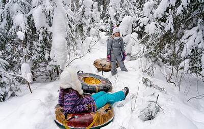 Iris Murai and Kate Rose in Frosty Sweethearts 1/3 from