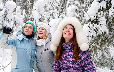 Iris Murai and Kate Rose in Frosty Sweethearts 1/3 from