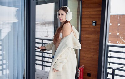 Anastaysha Bee in Anastaysha Melts Her Frozen Nipples from