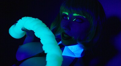 Scarlet Chase in Freak Show Slut Takes Giant Appendage from 
