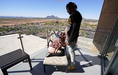 Xoe Grim and Louie Smalls in Blue haired Xoe Grim takes KingBBC from