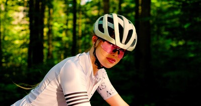 Betzz in My Cycling Girl With Benefits - Chapter 1 from
