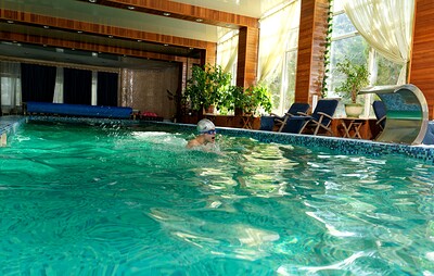 Luna Lynx and Tanya Ray in Pool Splash - Part 2/3 from 