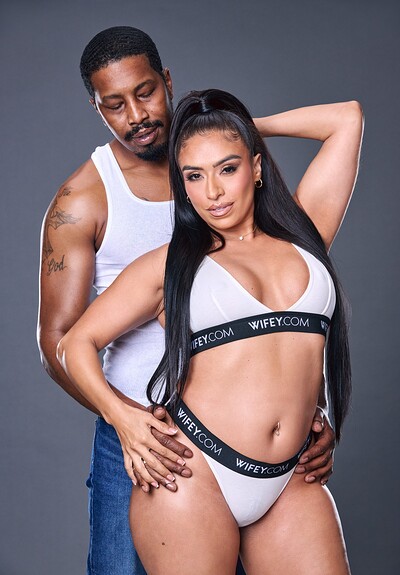 Sandra in Wife Treats Her Man To A Front-Row Show from 