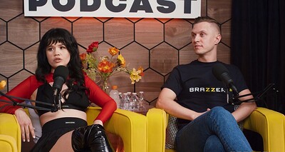 Yhivi and Lily Lou in The Brazzers Podcast: Episode 18 from 